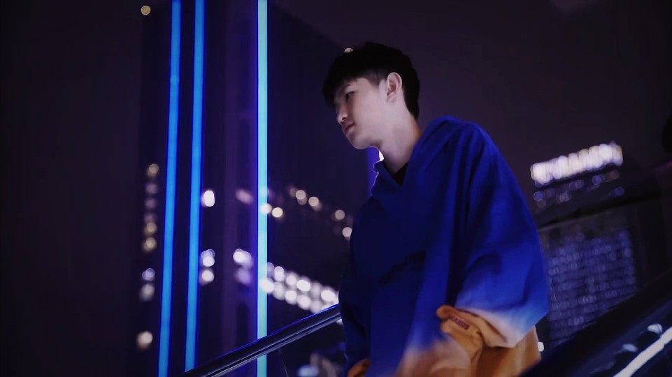 结构调整