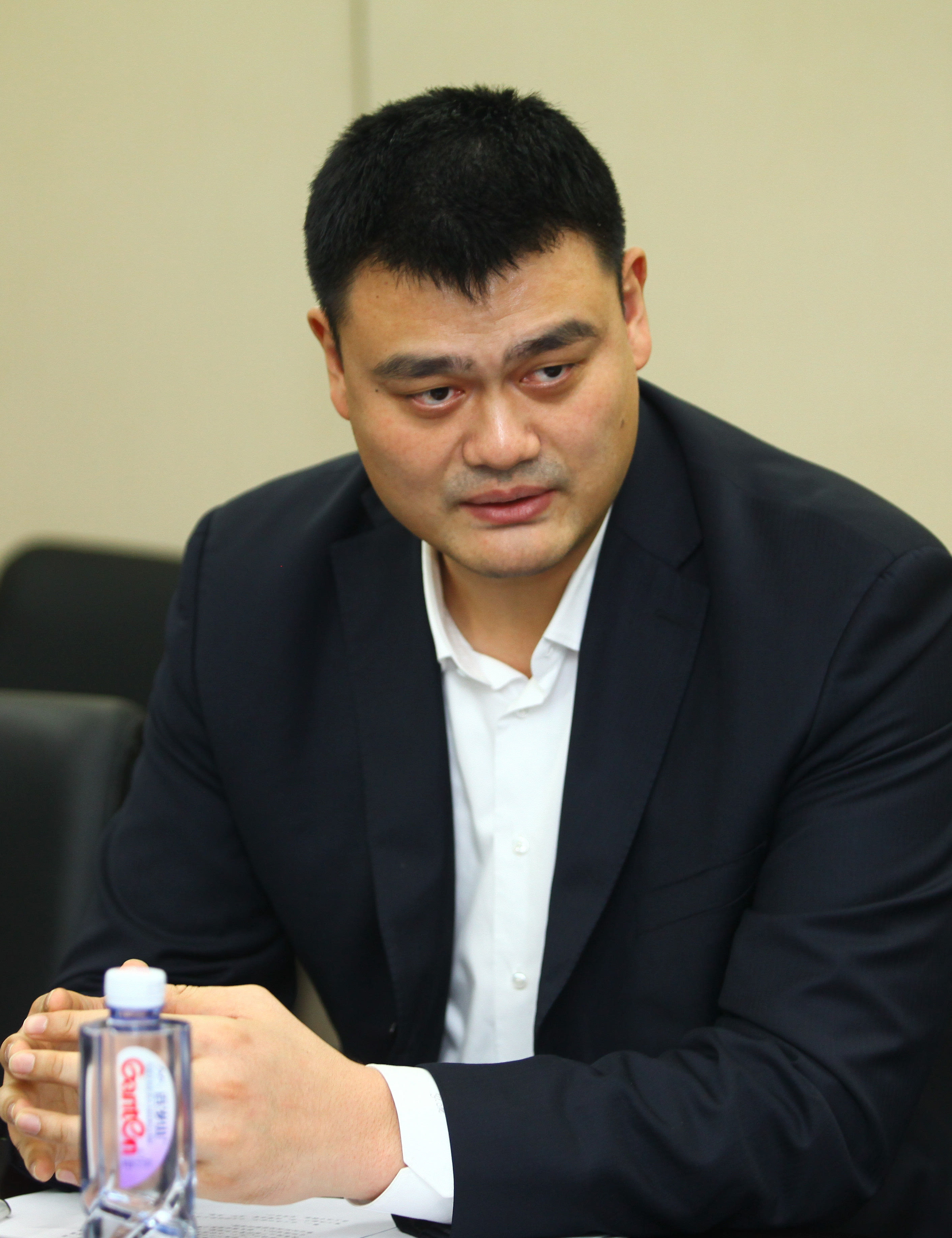中国队通过