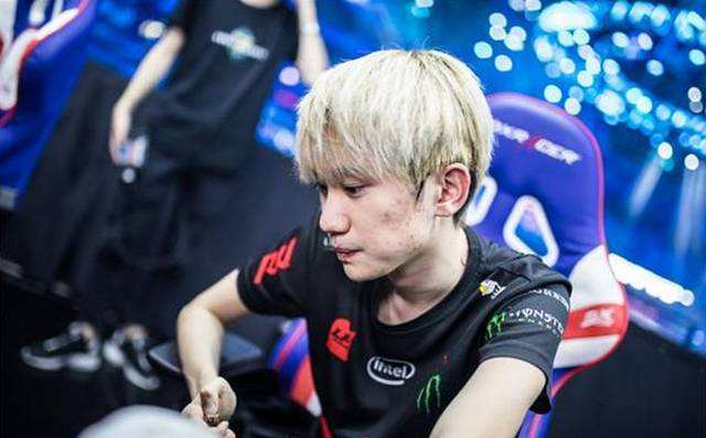 在下半场的 在下半场的