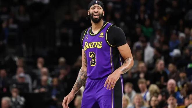 的敏锐嗅觉 的敏锐嗅觉