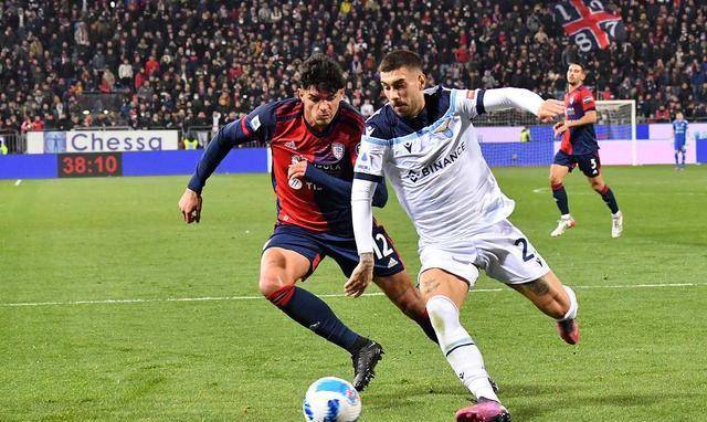 成为焦点 成为焦点