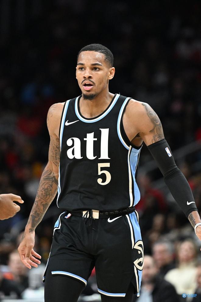 这些球员的 这些球员的